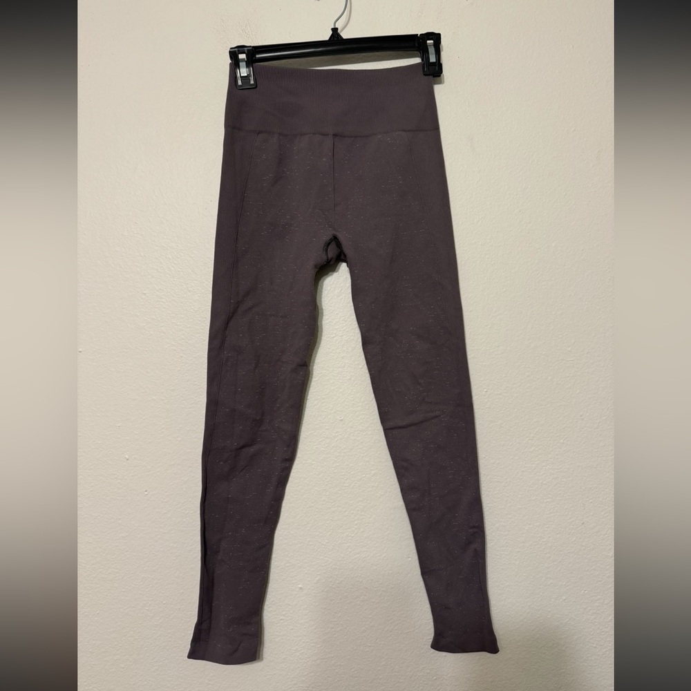 Lululemon Free To Flow Tights